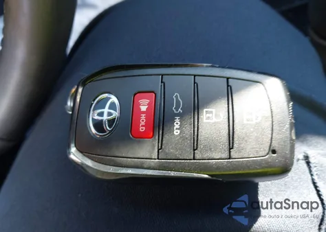 2026 Toyota Camry Se from USA, damaged, VIN 4T1DAACK1TU657996